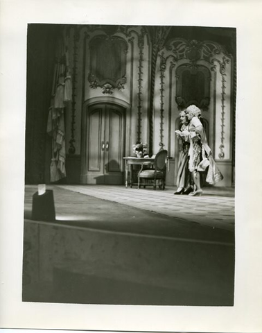 Le Nozze di Figaro, Wolfgang Amadeus Mozart. San Francisco Opera, 1936. Photographer: Lawrence B. Morton/San Francisco Opera.