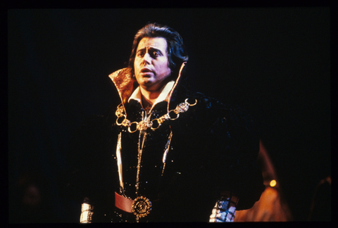 Vyacheslav Polozov (Enzo Grimaldo), La Gioconda, Amilcare Ponchielli. San Francisco Opera, 1988-89. Photographer: Ron Scherl/San Francisco Opera.