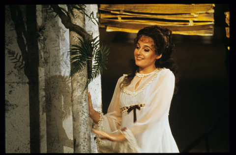 Susanne Mentzer (Rosina), Il Barbiere di Siviglia, Gioachino Rossini. San Francisco Opera, 1987-88. Photographer: Ron Scherl/San Francisco Opera.