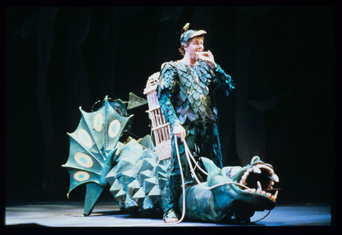 David Malis (Papageno), Die Zauberflöte, Wolfgang Amadeus Mozart. San Francisco Opera, 1987-88. Photographer: Ron Scherl/San Francisco Opera.