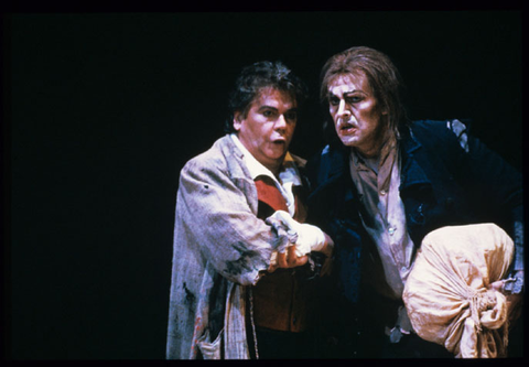 Ermanno Mauro (Cavaradossi), Monte Pederson (Angelotti), Tosca, Giacomo Puccini. San Francisco Opera, 1987-88. Photographer: Ron Scherl/San Francisco Opera.