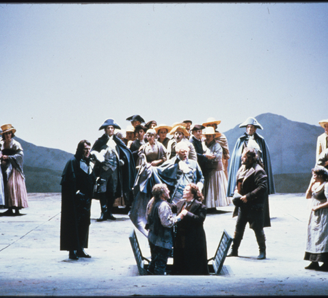 Franz Ferdinand Nentwig (Don Pizarro), James McCracken (Florestan), Elizabeth Connell (Leonora), Paul Plishka (Rocco), Cheryl Parrish (Marzelline), Chorus, Fidelio, Ludwig van Beethoven. San Francisco Opera, 1987-88. Photographer: Ron Scherl/San Francisco Opera.