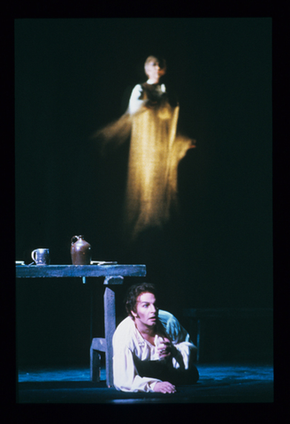 Régine Crespin (The Countess), Wieslaw Ochman (Gherman), Pikovaya Dama, Peter Ilyich Tchaikovsky. San Francisco Opera, 1987-88. Photographer: Ron Scherl/San Francisco Opera.