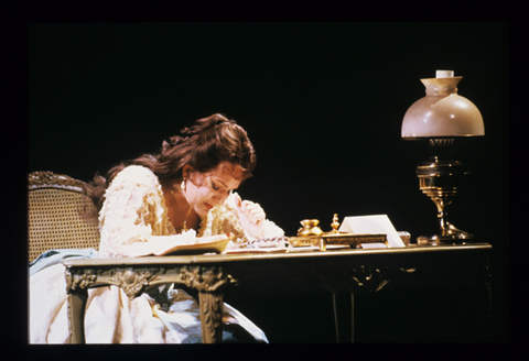 Nelly Miricioiu (Violetta), La Traviata, Giuseppe Verdi. San Francisco Opera, 1987-88. Photographer: Ron Scherl/San Francisco Opera.