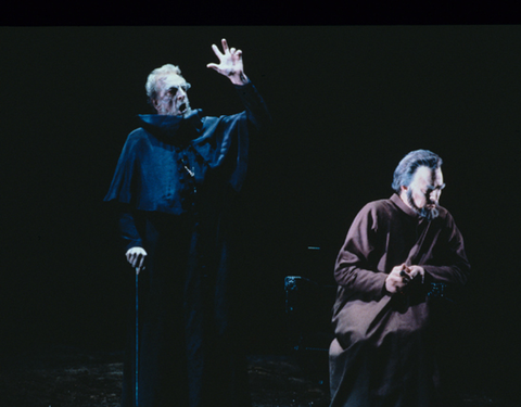 Joseph Rouleau (The Grand Inquisitor), Robert Lloyd (Philippe II), Don Carlos, Giuseppe Verdi. San Francisco Opera, 1986-87. Photographer: Ron Scherl/San Francisco Opera.