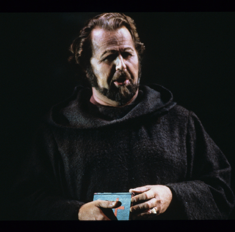 Paul Plishka (Padre Guardiano), La Forza del Destino, Giuseppe Verdi. San Francisco Opera, 1986-87. Photographer: Ron Scherl/San Francisco Opera.