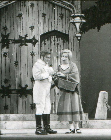 Guy Chauvet (Don José), Jane Marsh (Micaëla), Carmen, Georges Bizet. San Francisco Opera, 1970. Photographer: Margaret Norton/San Francisco Opera.