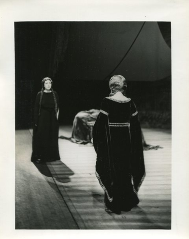 Tristan und Isolde, Richard Wagner. San Francisco Opera, 1937. Photographer: Lawrence B. Morton/San Francisco Opera.