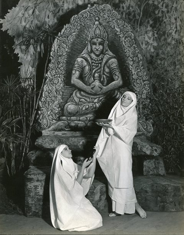 Lakmé, Léo Delibes. San Francisco Opera, 1937. Photographer: Lawrence B. Morton/San Francisco Opera.