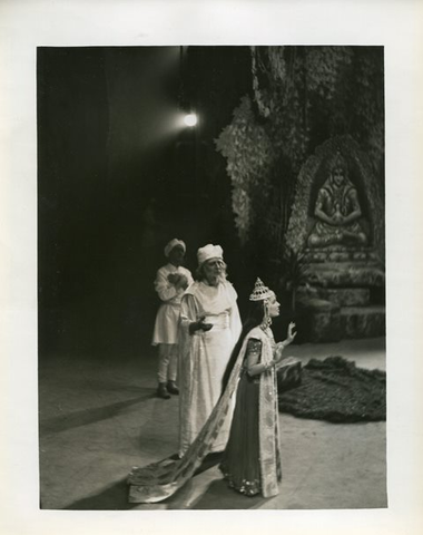 Lakmé, Léo Delibes. San Francisco Opera, 1937. Photographer: Lawrence B. Morton/San Francisco Opera.