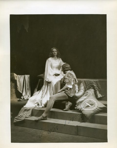 Roméo et Juliette, Charles Gounod. San Francisco Opera, 1937. Photographer: Lawrence B. Morton/San Francisco Opera.