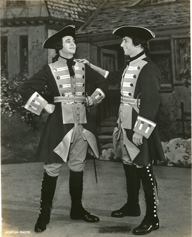 Manon, Jules Massenet. San Francisco Opera, 1937. Photographer: Lawrence B. Morton/San Francisco Opera.