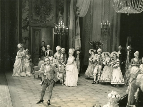 Andrea Chénier, Umberto Giordano. San Francisco Opera, 1938. Photographer: Lawrence B. Morton/San Francisco Opera.