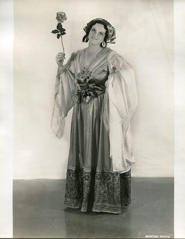 Cavalleria Rusticana, Pietro Mascagni. San Francisco Opera, 1938. Photographer: Lawrence B. Morton/San Francisco Opera.