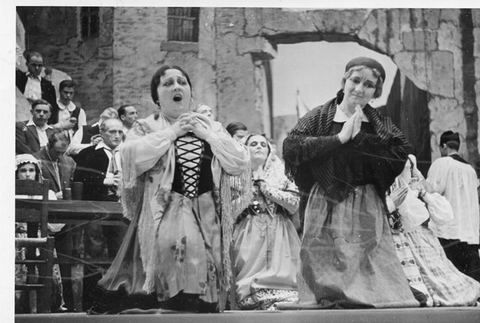 Cavalleria Rusticana, Pietro Mascagni. San Francisco Opera, 1938. Photographer: Lawrence B. Morton/San Francisco Opera.