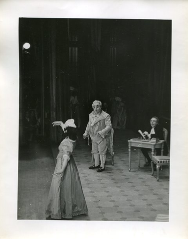 Don Pasquale, Gaetano Donizetti. San Francisco Opera, 1938. Photographer: Lawrence B. Morton/San Francisco Opera.