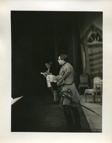 Don Pasquale, Gaetano Donizetti. San Francisco Opera, 1938. Photographer: Lawrence B. Morton/San Francisco Opera.