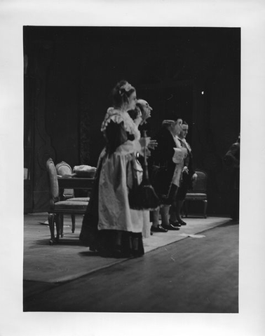 Il Barbiere di Siviglia, Gioachino Rossini. San Francisco Opera, 1938. Photographer: Lawrence B. Morton/San Francisco Opera.