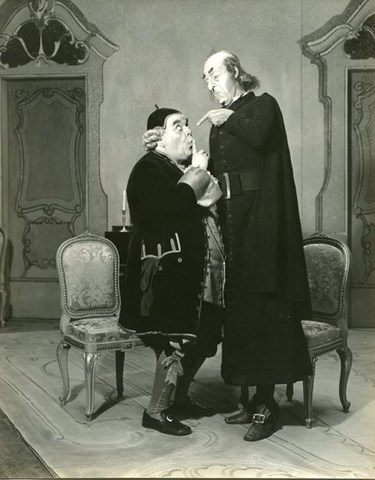 Il Barbiere di Siviglia, Gioachino Rossini. San Francisco Opera, 1938. Photographer: Lawrence B. Morton/San Francisco Opera.