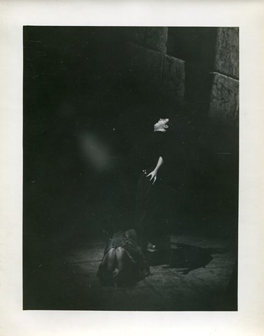 Elektra, Richard Strauss. San Francisco Opera, 1938. Photographer: Lawrence B. Morton/San Francisco Opera.