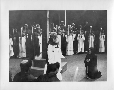 La Forza del Destino, Giuseppe Verdi. San Francisco Opera, 1938. Photographer: Lawrence B. Morton/San Francisco Opera.