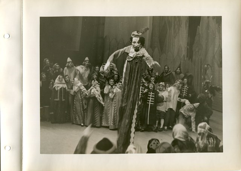 Le Coq d'Or, Nicolai Rimsky-Korsakov. San Francisco Opera, 1938. Photographer: Lawrence B. Morton/San Francisco Opera.