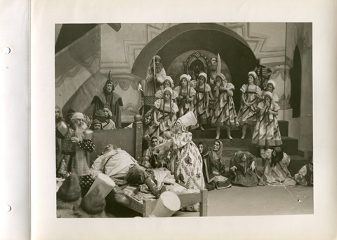 Le Coq d'Or, Nicolai Rimsky-Korsakov. San Francisco Opera, 1938. Photographer: Lawrence B. Morton/San Francisco Opera.