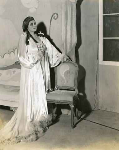 Der Rosenkavalier, Richard Strauss. San Francisco Opera, 1940. Photographer: Lawrence B. Morton/San Francisco Opera.