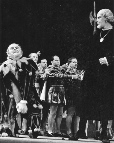 Rigoletto, Giuseppe Verdi. San Francisco Opera, 1940. Photographer: Lawrence B. Morton/San Francisco Opera.