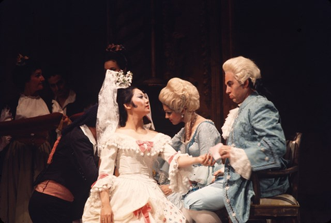 Le Nozze di Figaro, Wolfgang Amadeus Mozart. San Francisco Opera, 1969. Photographer: Unknown/San Francisco Opera.