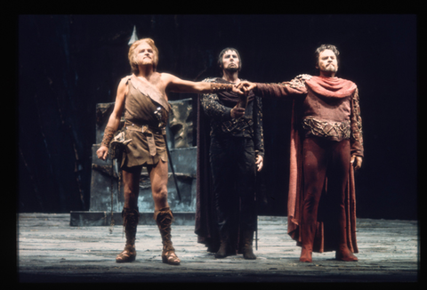 Jess Thomas (Siegfried), Clifford Grant (Hagen), Thomas Stewart (Gunther), Götterdämmerung, Richard Wagner. San Francisco Opera, 1972. Photographer: Carolyn Mason Jones/San Francisco Opera.