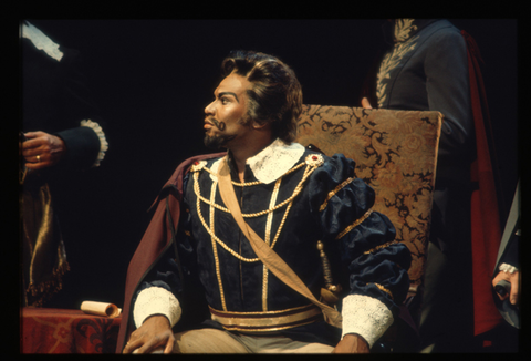 Simon Estes (Don Pedro), L'Africaine, Giacomo Meyerbeer. San Francisco Opera, 1972. Photographer: Carolyn Mason Jones/San Francisco Opera.