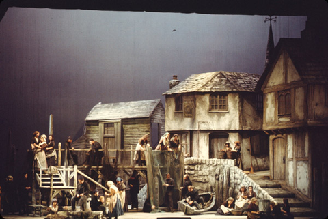 Chorus, Peter Grimes, Benjamin Britten. San Francisco Opera, 1973. Photographer: Ron Scherl/San Francisco Opera.