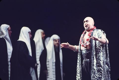 Hans Hopf (Herod), Ensemble, Salome, Richard Strauss. San Francisco Opera, 1974. Photographer: Ron Scherl/San Francisco Opera.