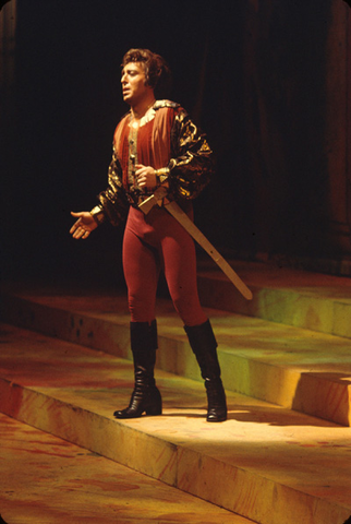 Giacomo Aragall (Roland), Esclarmonde, Jules Massenet. San Francisco Opera, 1974. Photographer: Ron Scherl/San Francisco Opera.