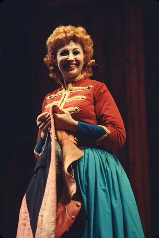 Beverly Sills (Marie), La Fille du Régiment, Gaetano Donizetti. San Francisco Opera, 1974. Photographer: Ron Scherl/San Francisco Opera.