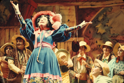 Claramae Turner (Marquise of Berkenfield), Chorus, La Fille du Régiment, Gaetano Donizetti. San Francisco Opera, 1974. Photographer: Ron Scherl/San Francisco Opera.