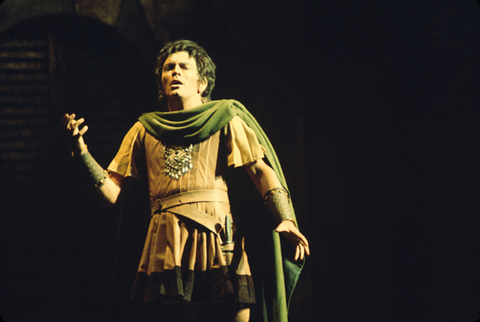 Richard Stillwell (Ottone), L'Incoronazione di Poppea, Claudio Monteverdi. San Francisco Opera, 1975. Photographer: Ron Scherl/San Francisco Opera.