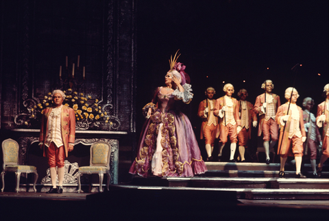 Nina Hinson (Countess de Coigny), Supernumeraries, Andrea Chénier, Umberto Giordano. San Francisco Opera, 1975. Photographer: Greg Peterson/San Francisco Opera.