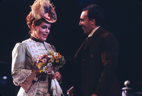 Nancy Shade (Susan Ward), Dale Duesing (Oliver Ward), Angle of Repose, Andrew Imbrie. San Francisco Opera, 1976-77. Photographer: Greg Peterson/San Francisco Opera.