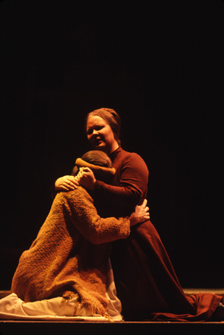 Supernumerary, Carole Walter (Alto), The Passion According to Saint Matthew, Johann Sebastian Bach. San Francisco Opera/SPOT, 1973. Photographer: Carolyn Mason Jones/San Francisco Opera.