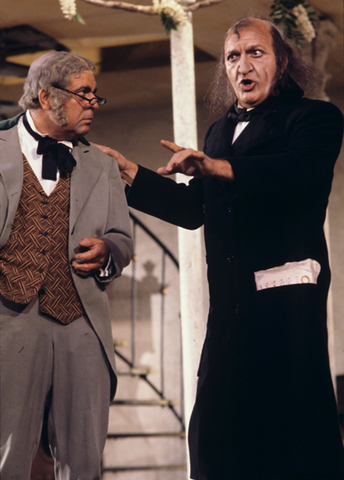 Renato Capecchi (Doctor Bartolo), Giorgio Tozzi (Don Basilio), Il Barbiere di Siviglia, Gioachino Rossini. San Francisco Opera, 1976-77. Photographer: Greg Peterson/San Francisco Opera.