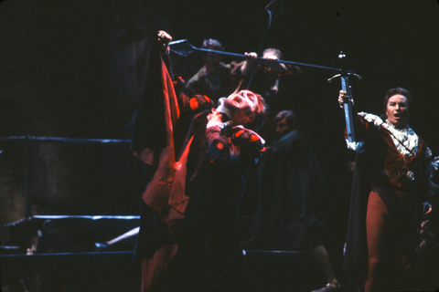 Giorgio Tozzi (Méphistophélès), Giorgio Zancanaro (Valentin), Chorus, Faust, Charles Gounod. San Francisco Opera, 1977. Photographer: Ron Scherl/San Francisco Opera.