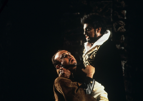 Plácido Domingo (Otello), Otello, Giuseppe Verdi. San Francisco Opera, 1978. Photographer: Ron Scherl/San Francisco Opera.