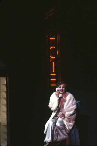 Magda Olivero (The Woman), La Voix humaine, Francis Poulenc. San Francisco Opera, 1979. Photographer: Ron Scherl/San Francisco Opera.