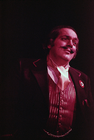 Spiro Malas (Don Pasquale), Don Pasquale, Gaetano Donizetti. San Francisco Opera/SPOT, 1974. Photographer: Carolyn Mason Jones/San Francisco Opera.