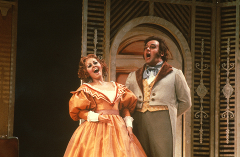 Ruth Welting (Norina), David Rendall (Ernesto), Don Pasquale, Gaetano Donizetti. San Francisco Opera, 1980-81. Photographer: Ron Scherl/San Francisco Opera.