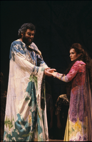 Ulrik Cold (Sarastro), Sheri Greenawald (Pamina), The Magic Flute, Wolfgang Amadeus Mozart. San Francisco Opera, 1980-81. Photographer: Ron Scherl/San Francisco Opera.