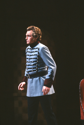 William Lewis (Matteo), Arabella, Richard Strauss. San Francisco Opera, 1980-81. Photographer: Ron Scherl/San Francisco Opera.