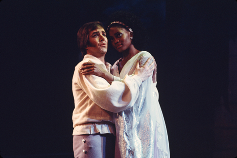 Grayson Hirst (Ormindo), Barbara Hendricks (Erisbe), L'Ormindo, Francesco Cavalli. San Francisco Opera/SPOT, 1974. Photographer: Ron Scherl/San Francisco Opera.